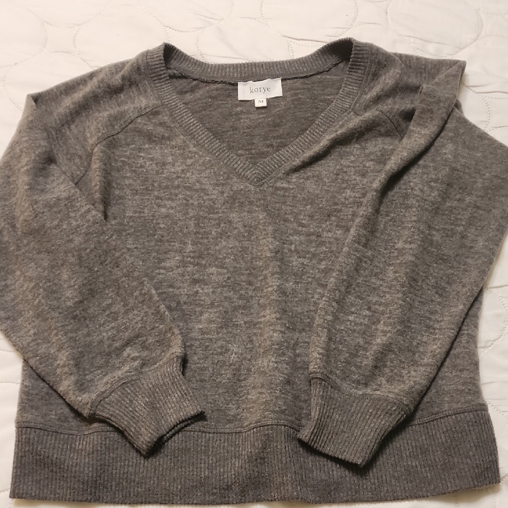 Korye Charcoal V-Neck Women's Sweater